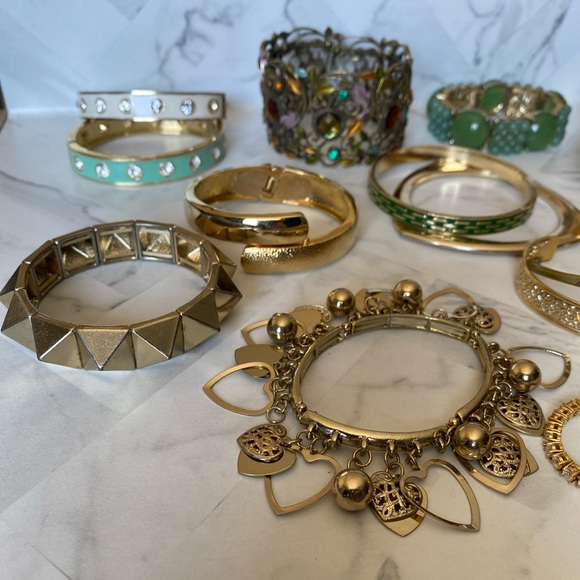 20 Pc Costume Bracelet Lot assorted sizes - Picture 3 of 8